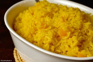 gele rijst met perzik 4
